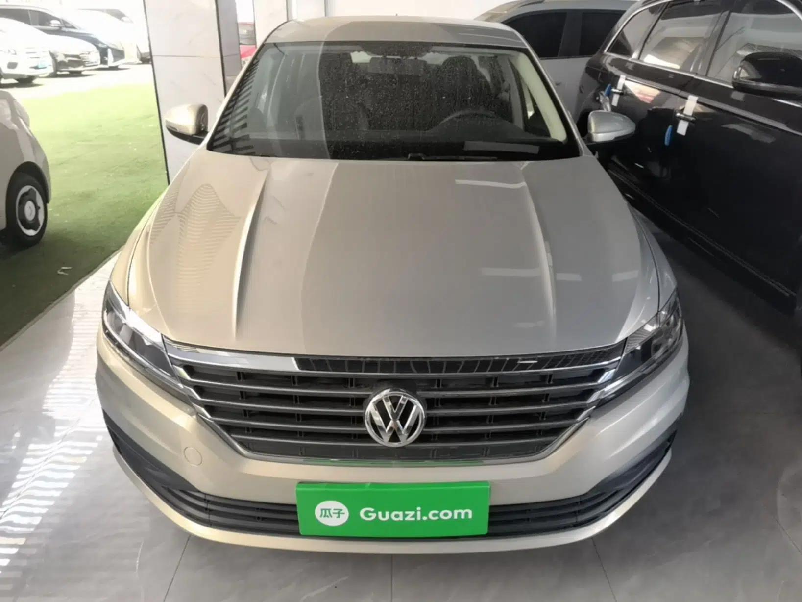Volkswagen Lavida 2018 1.5L Automatic Fashion Edition China V Standard — миниатюра 2