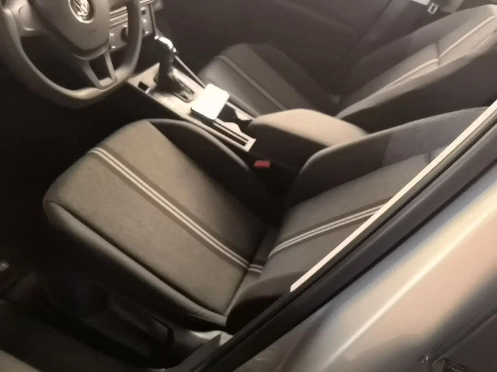 Volkswagen Lavida 2018 1.5L Automatic Fashion Edition China V Standard — миниатюра 17