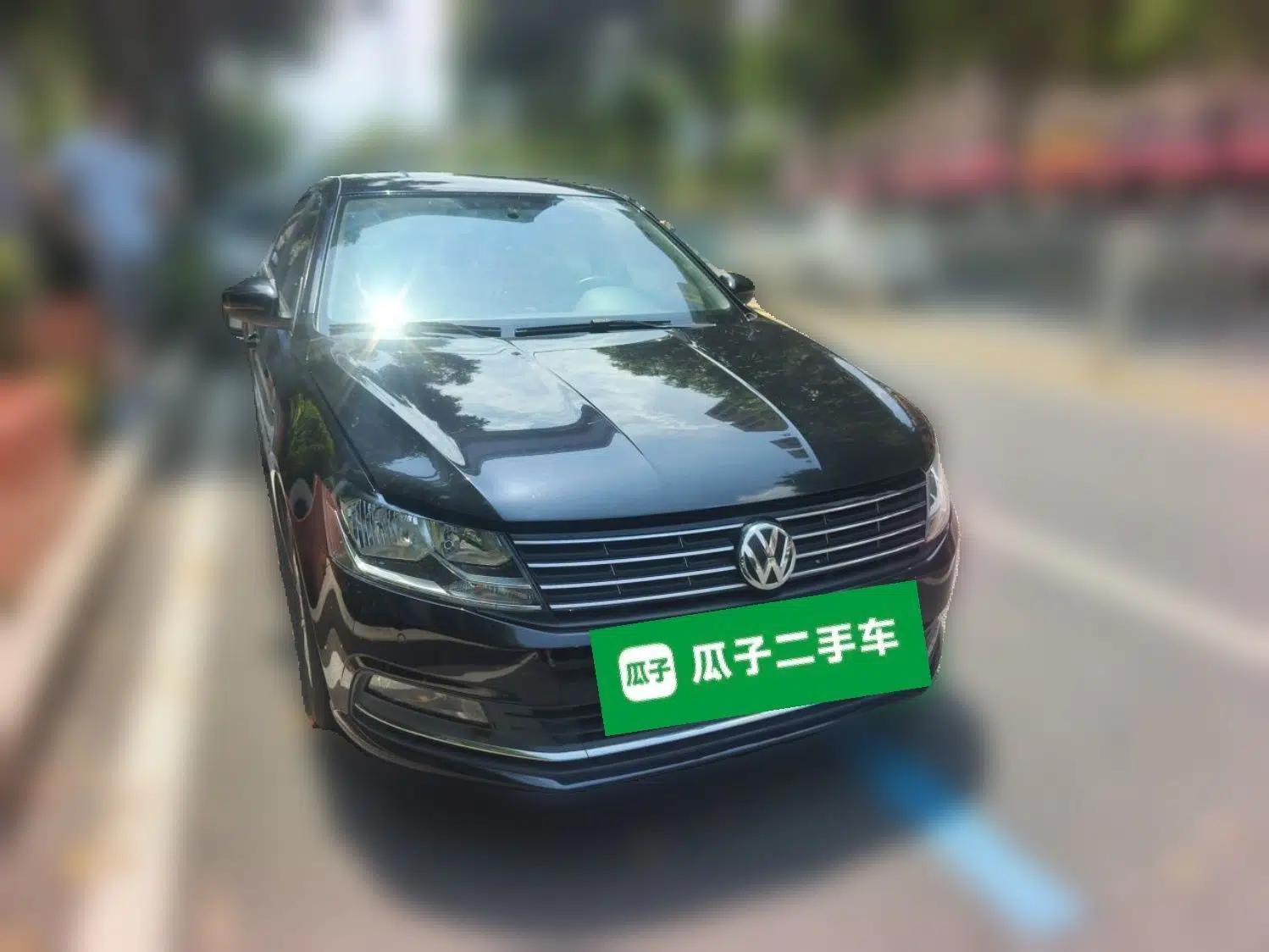 Volkswagen Lavida 2017 1.6L Automatic Comfort Edition — миниатюра 2
