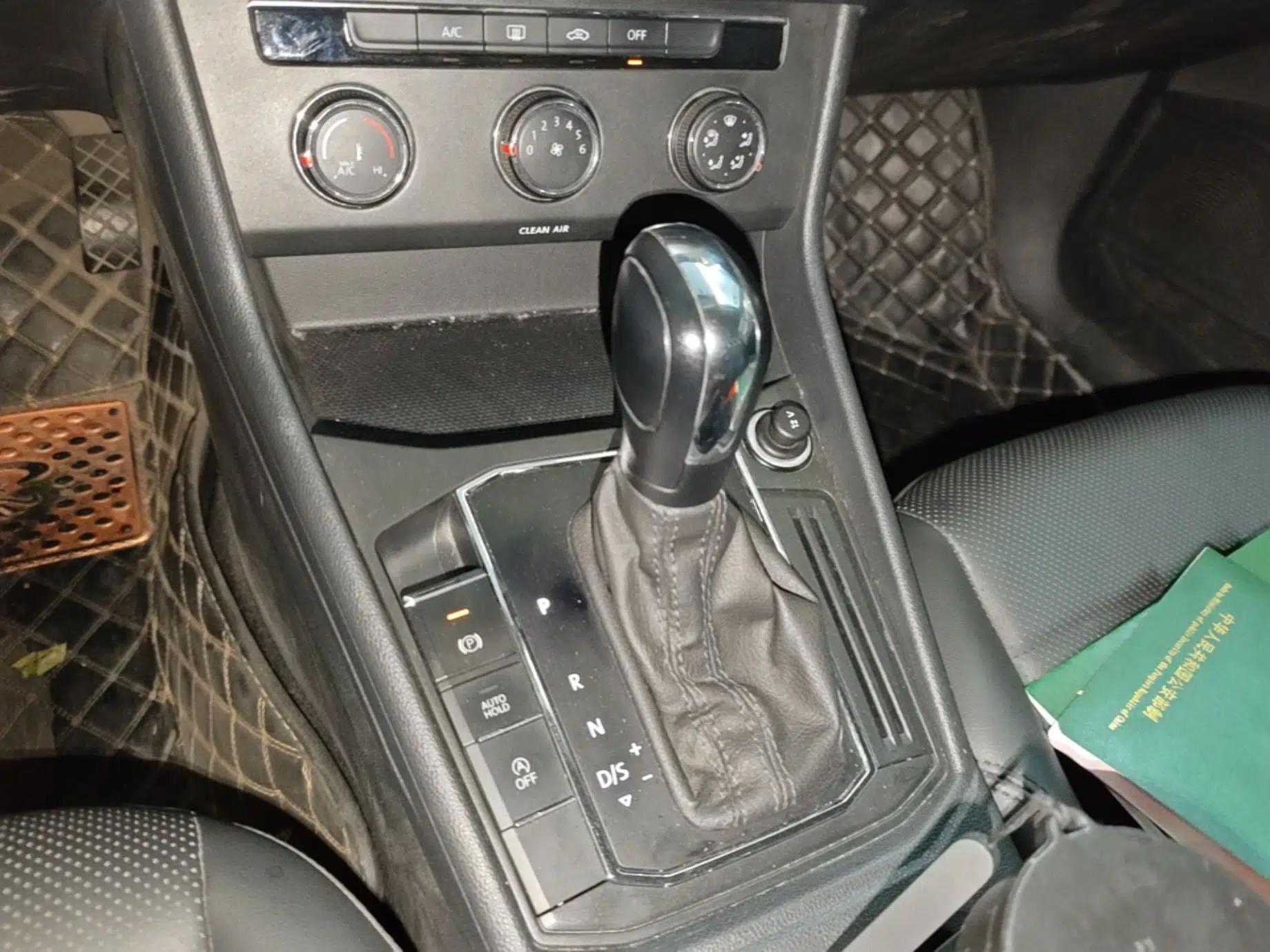 Volkswagen Lavida 2018 1.5L Automatic Comfort Edition China V Standard — миниатюра 16