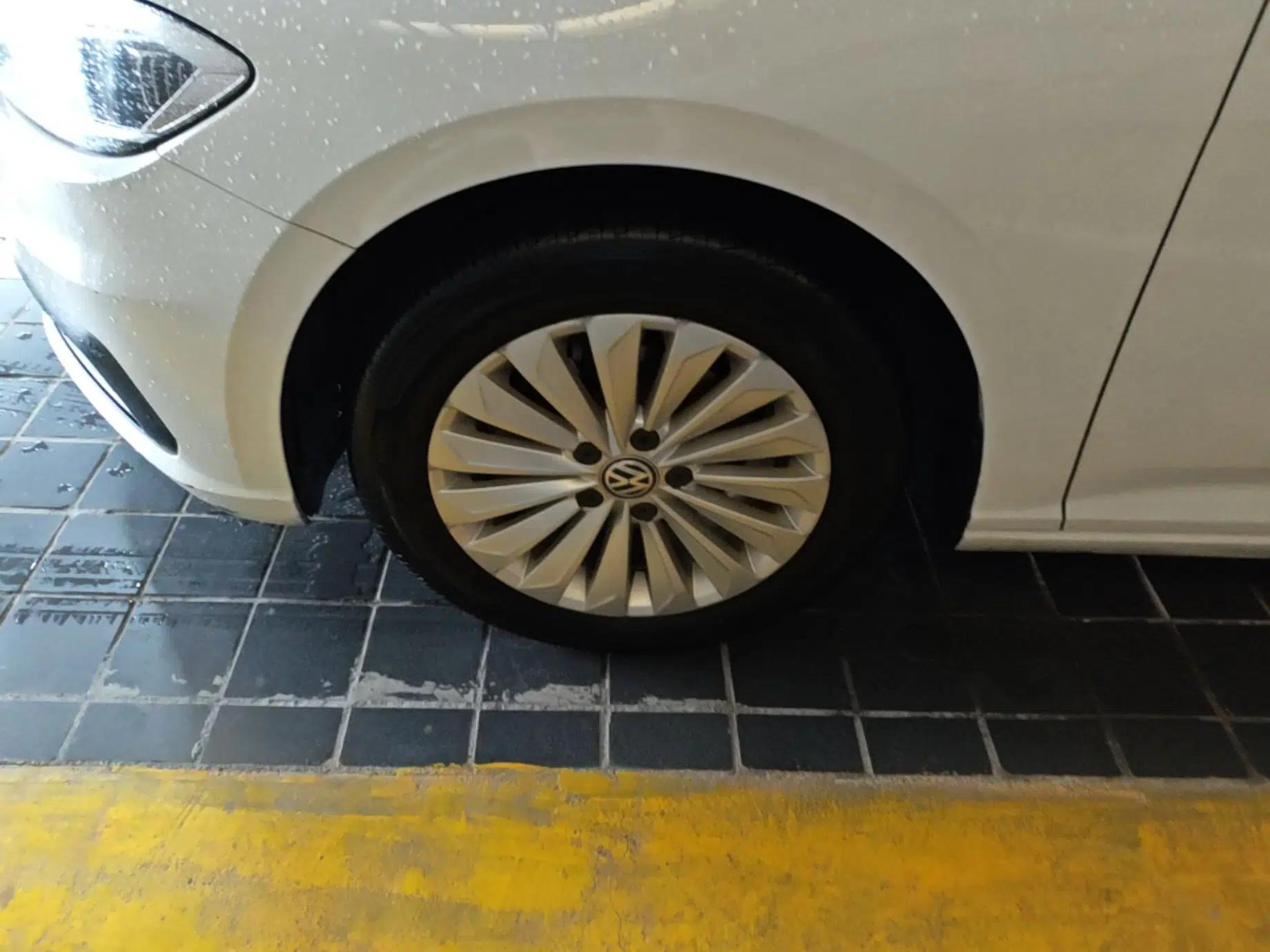 Volkswagen Lavida 2018 1.5L Automatic Comfort Edition China V Standard — миниатюра 10