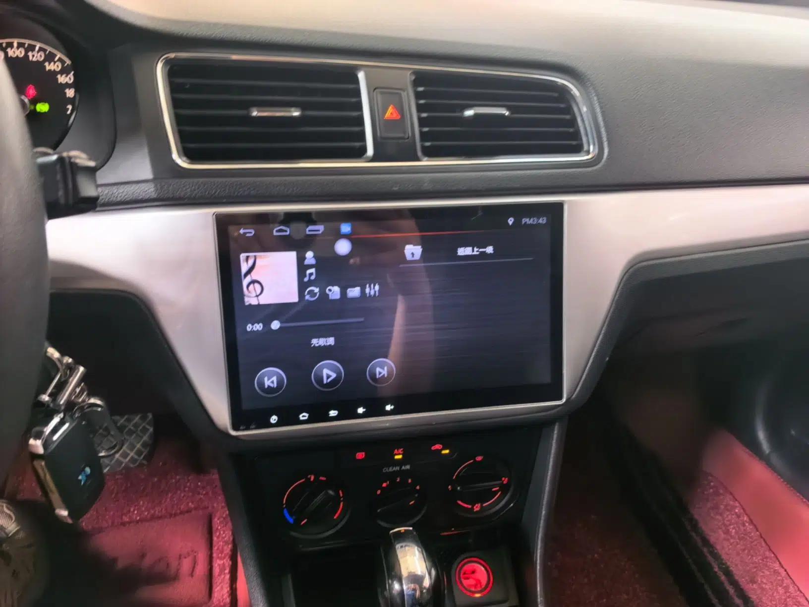 Volkswagen Lavida 2017 1.6L Automatic Fashion Edition — миниатюра 20