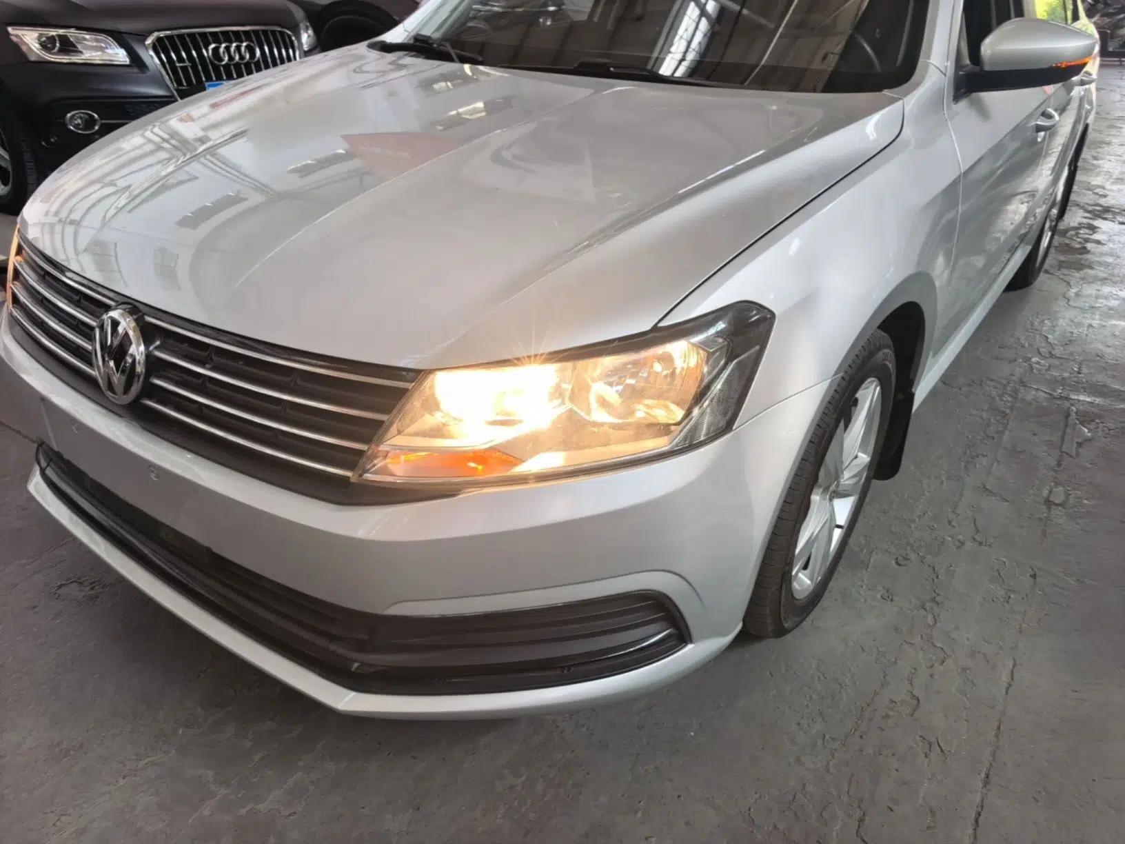 Volkswagen Lavida 2017 1.6L Automatic Fashion Edition — миниатюра 8