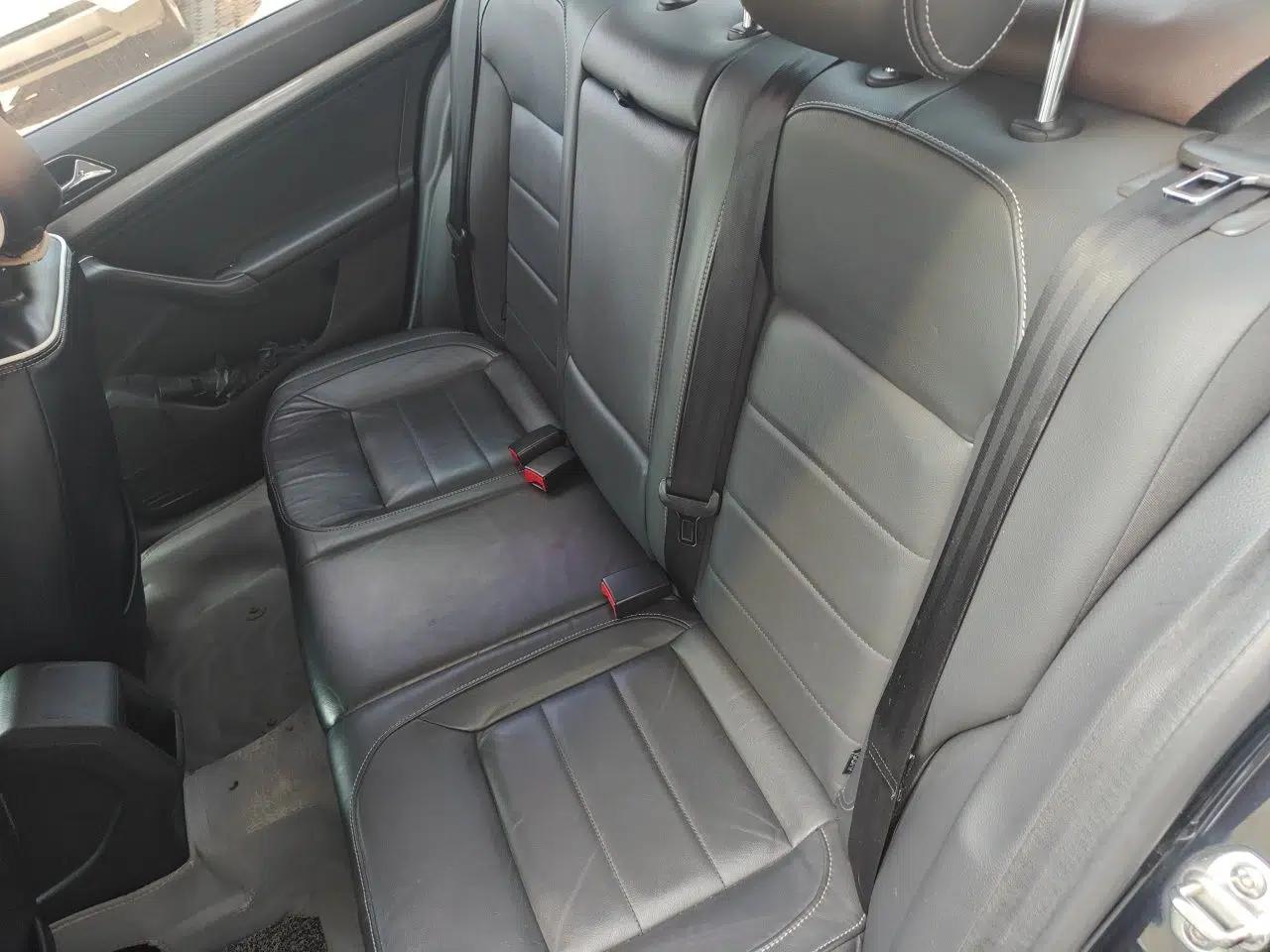 Volkswagen Lavida 2015 1.6L Automatic Comfort Edition — миниатюра 20