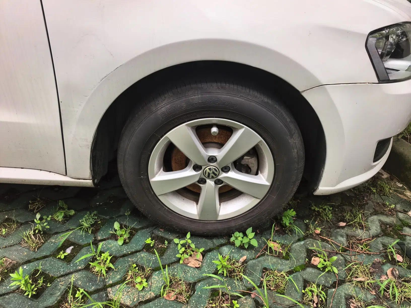 Volkswagen Lavida 2013 Revised Classic 1.6L Automatic Fashion Edition — миниатюра 8