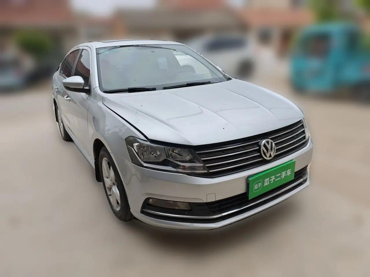 Volkswagen Lavida 2017 1.6L Manual Fashion Edition — миниатюра 3