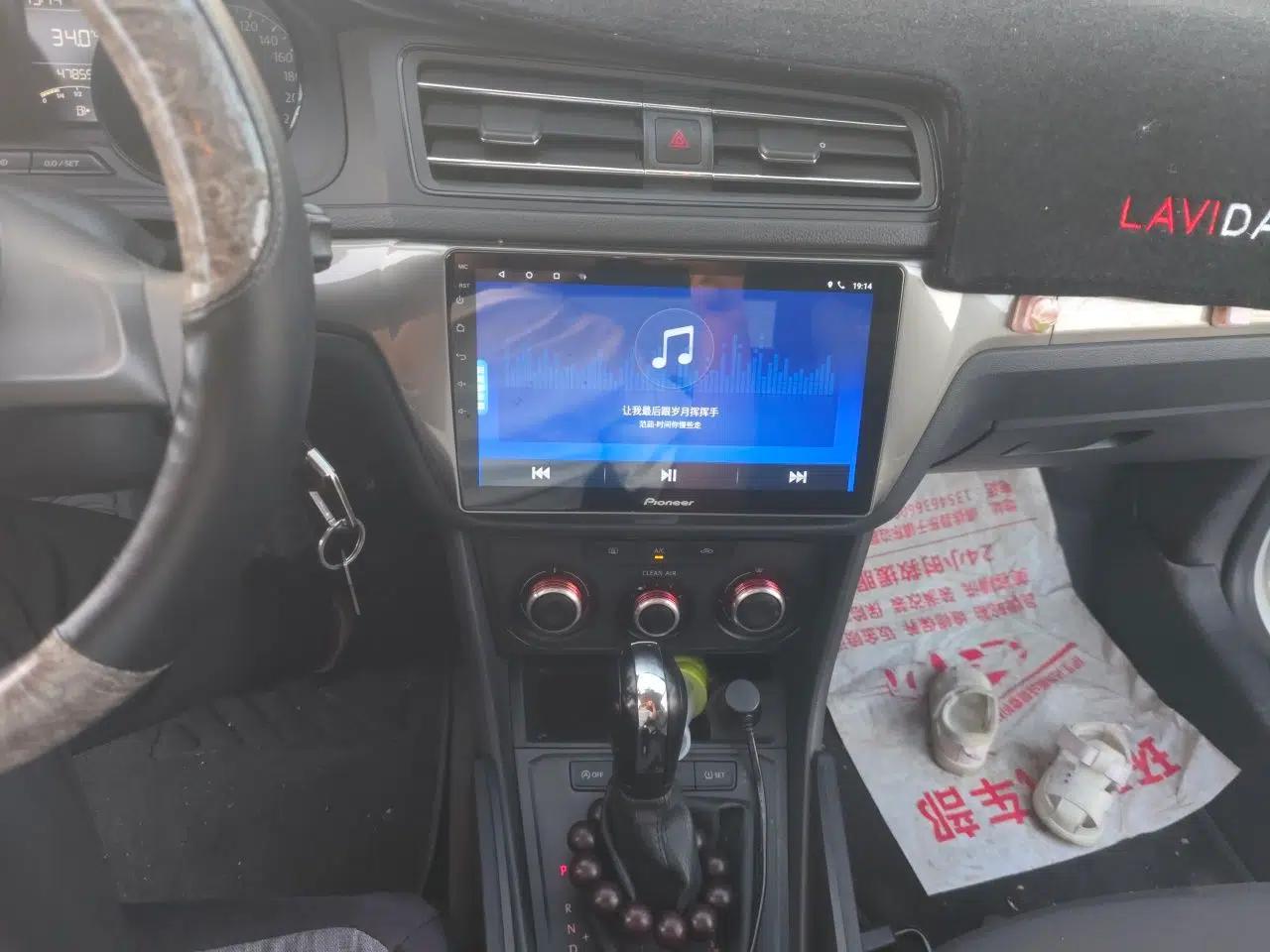 Volkswagen Lavida 2019 Lavida Start 1.5L Automatic Trendy Version China VI Standard — миниатюра 13