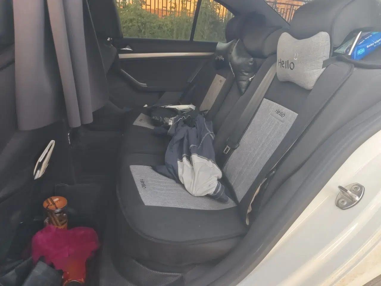 Volkswagen Lavida 2019 Lavida Start 1.5L Automatic Trendy Version China VI Standard — миниатюра 17
