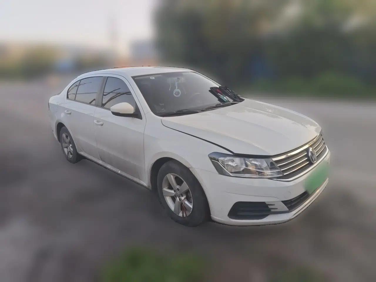 Volkswagen Lavida 2019 Lavida Start 1.5L Automatic Trendy Version China VI Standard — миниатюра 3