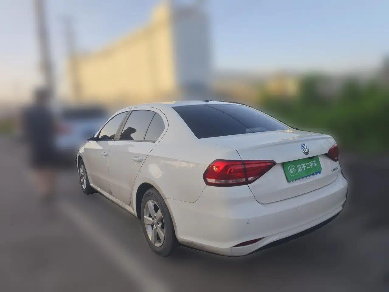 Volkswagen Lavida 2019 Lavida Start 1.5L Automatic Trendy Version China VI Standard — миниатюра 4