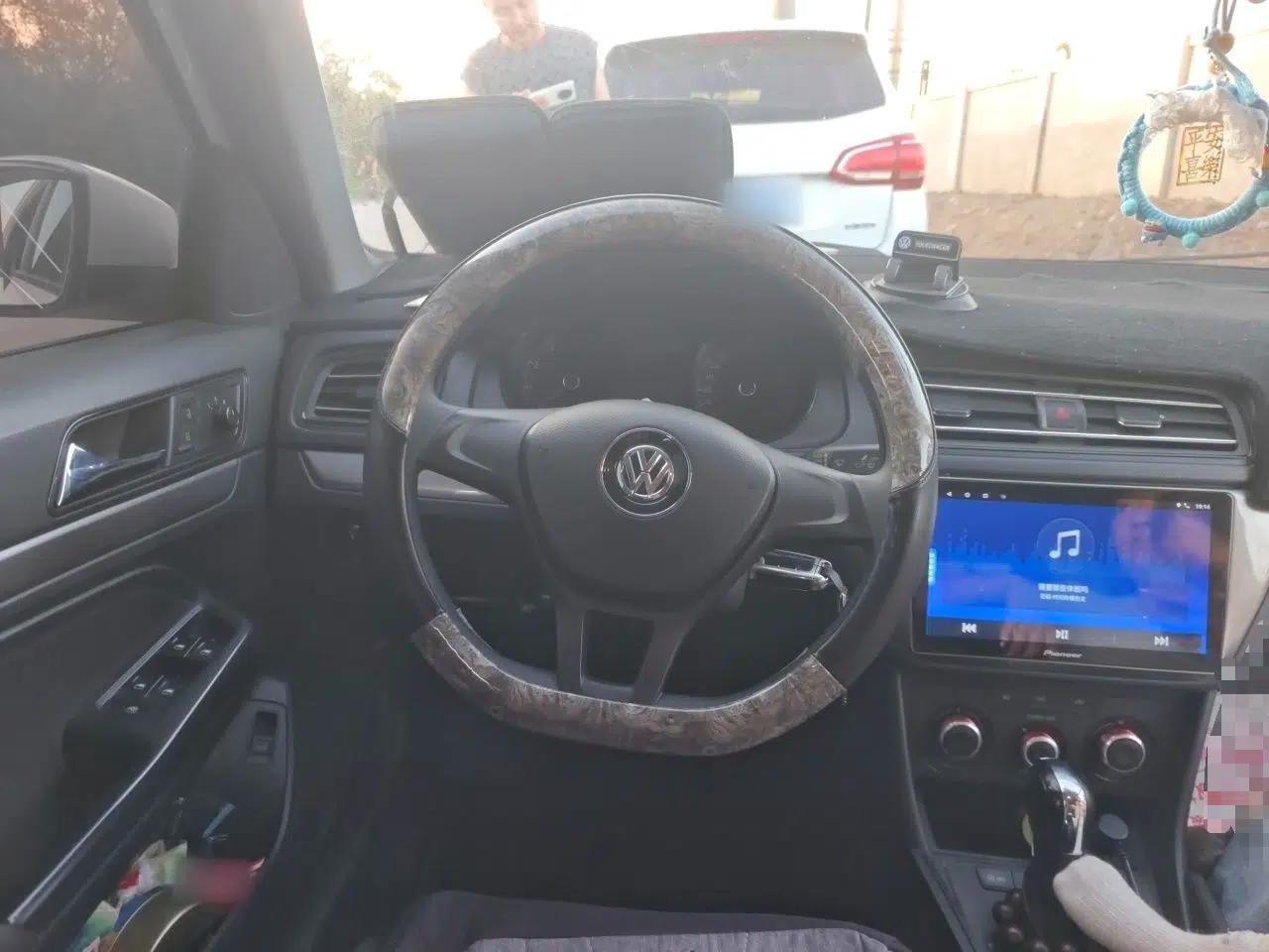 Volkswagen Lavida 2019 Lavida Start 1.5L Automatic Trendy Version China VI Standard — миниатюра 10