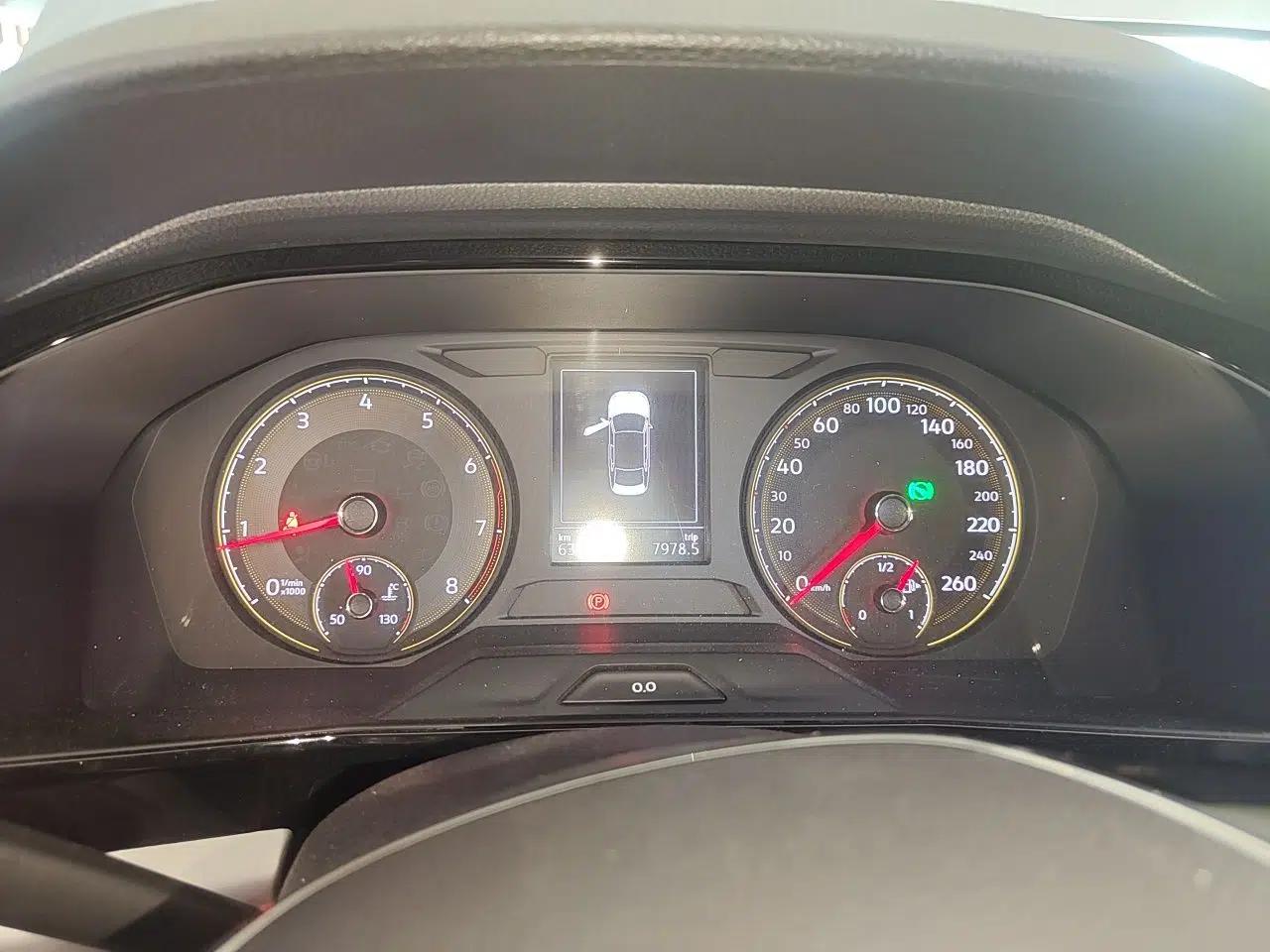 Volkswagen Lavida 2019 1.5L Automatic Comfort Edition China VI Standard — миниатюра 11