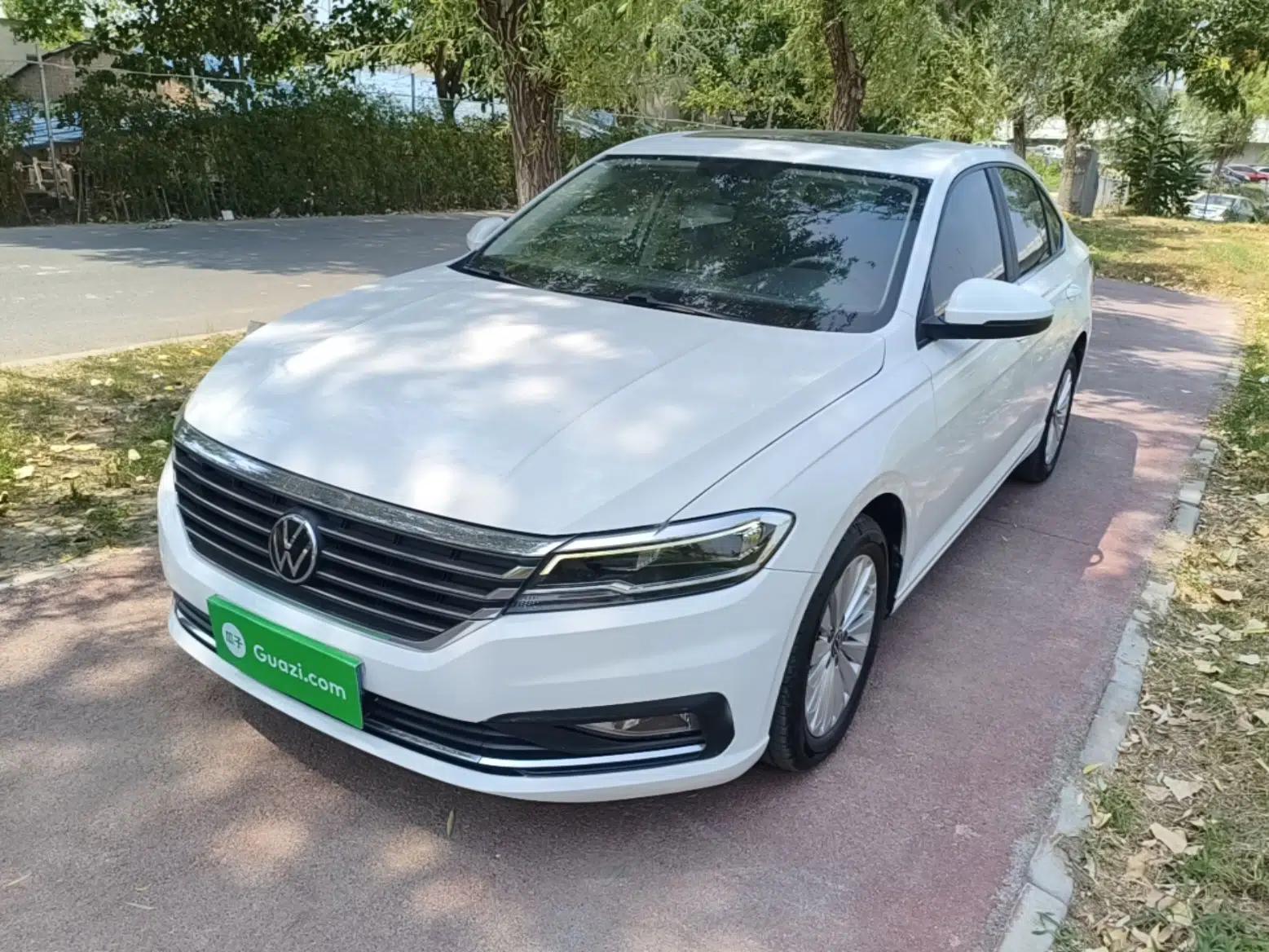 Volkswagen Lavida 2022 1.5L Automatic Vision Edition — миниатюра 1