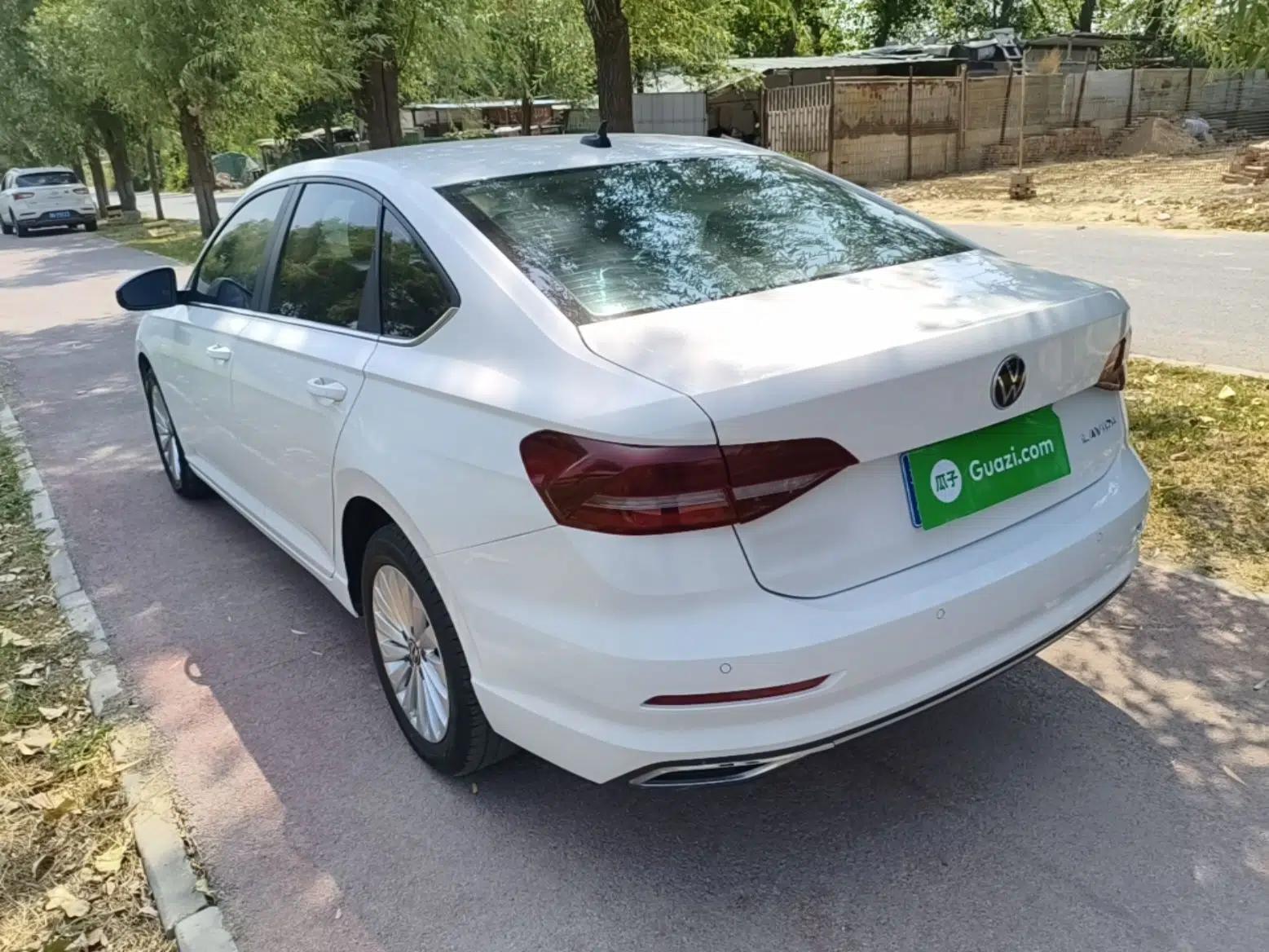 Volkswagen Lavida 2022 1.5L Automatic Vision Edition — миниатюра 4