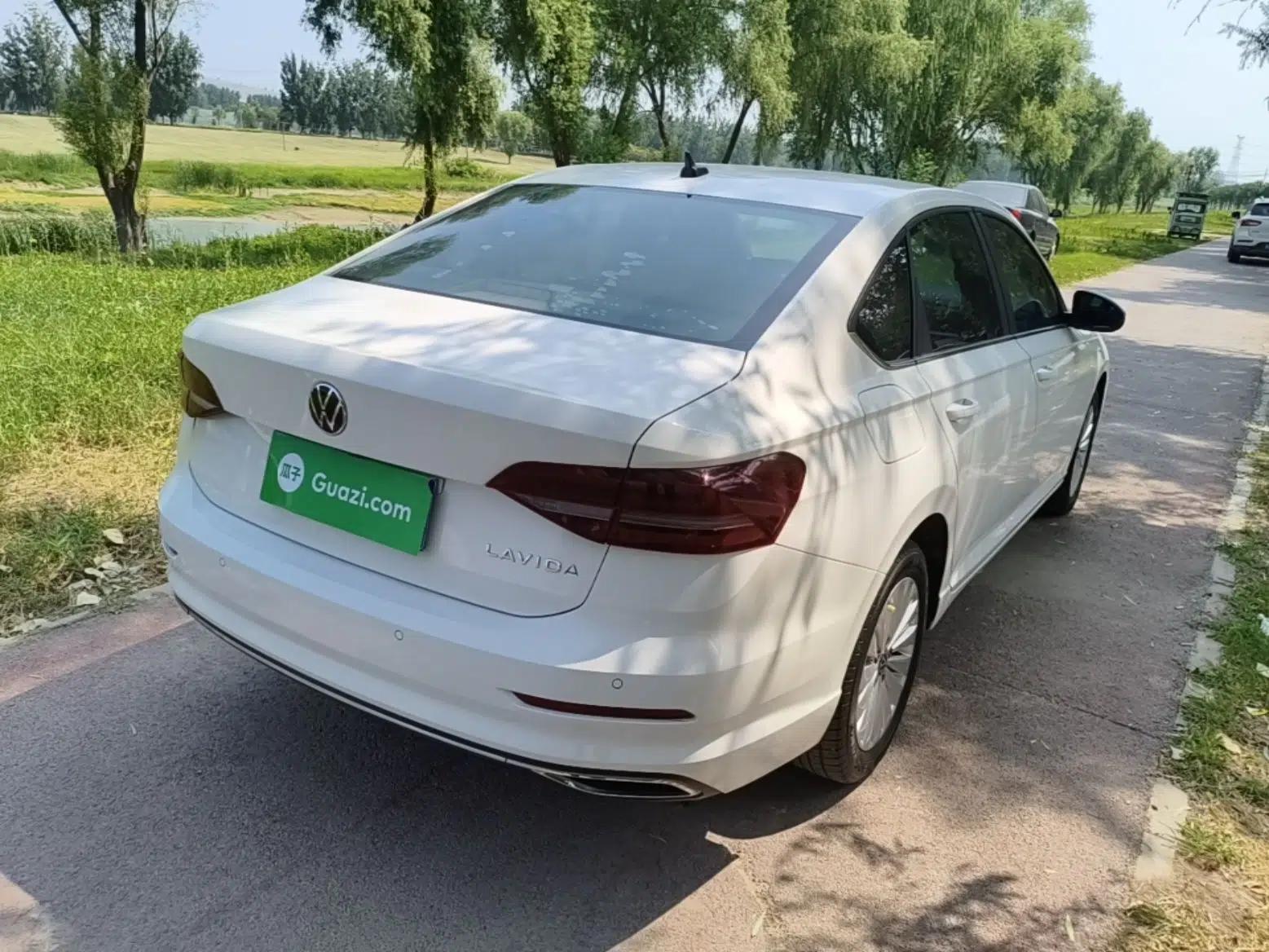 Volkswagen Lavida 2022 1.5L Automatic Vision Edition — миниатюра 6