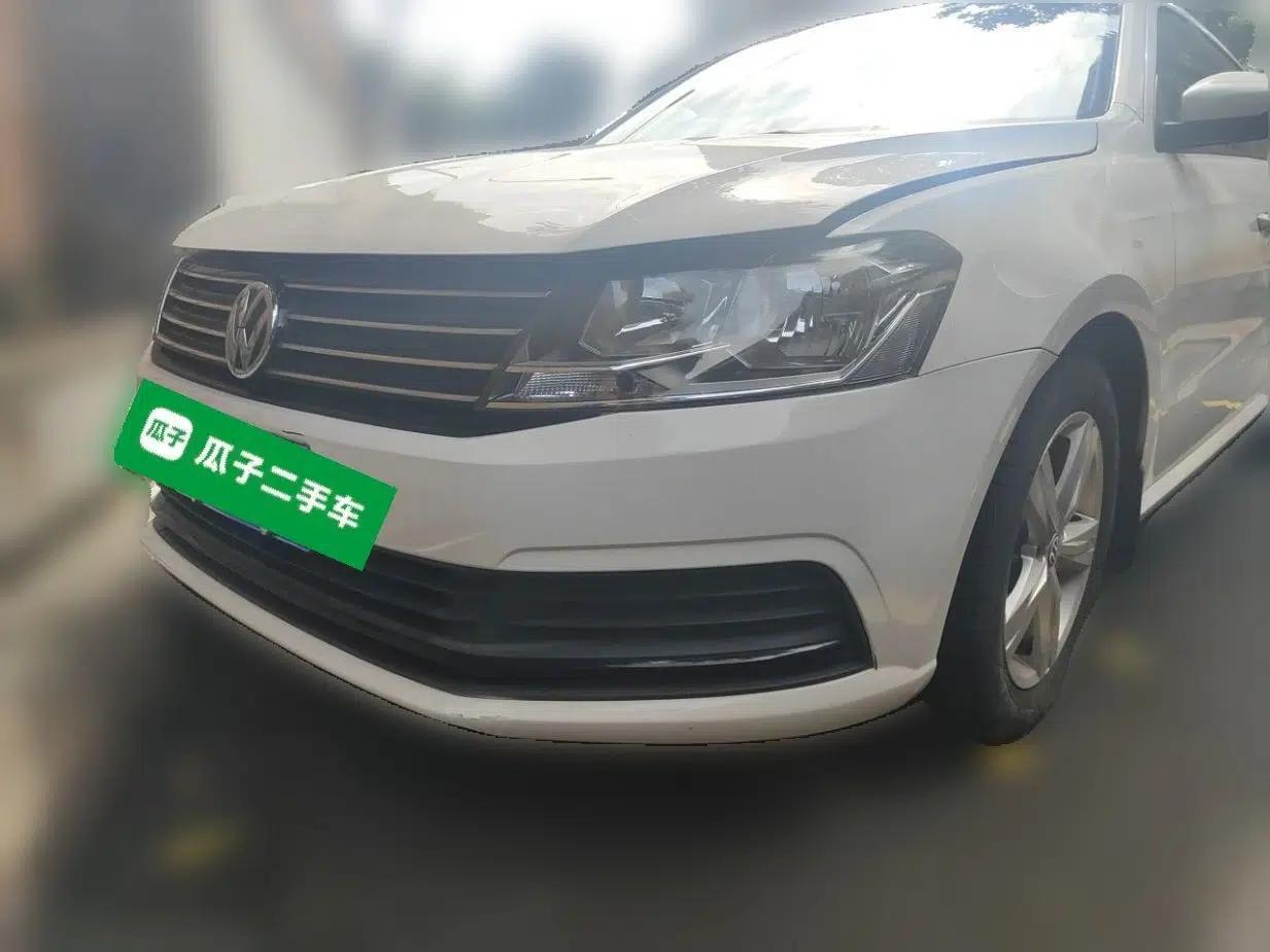 Volkswagen Lavida 2017 1.6L Automatic Fashion Edition — миниатюра 1