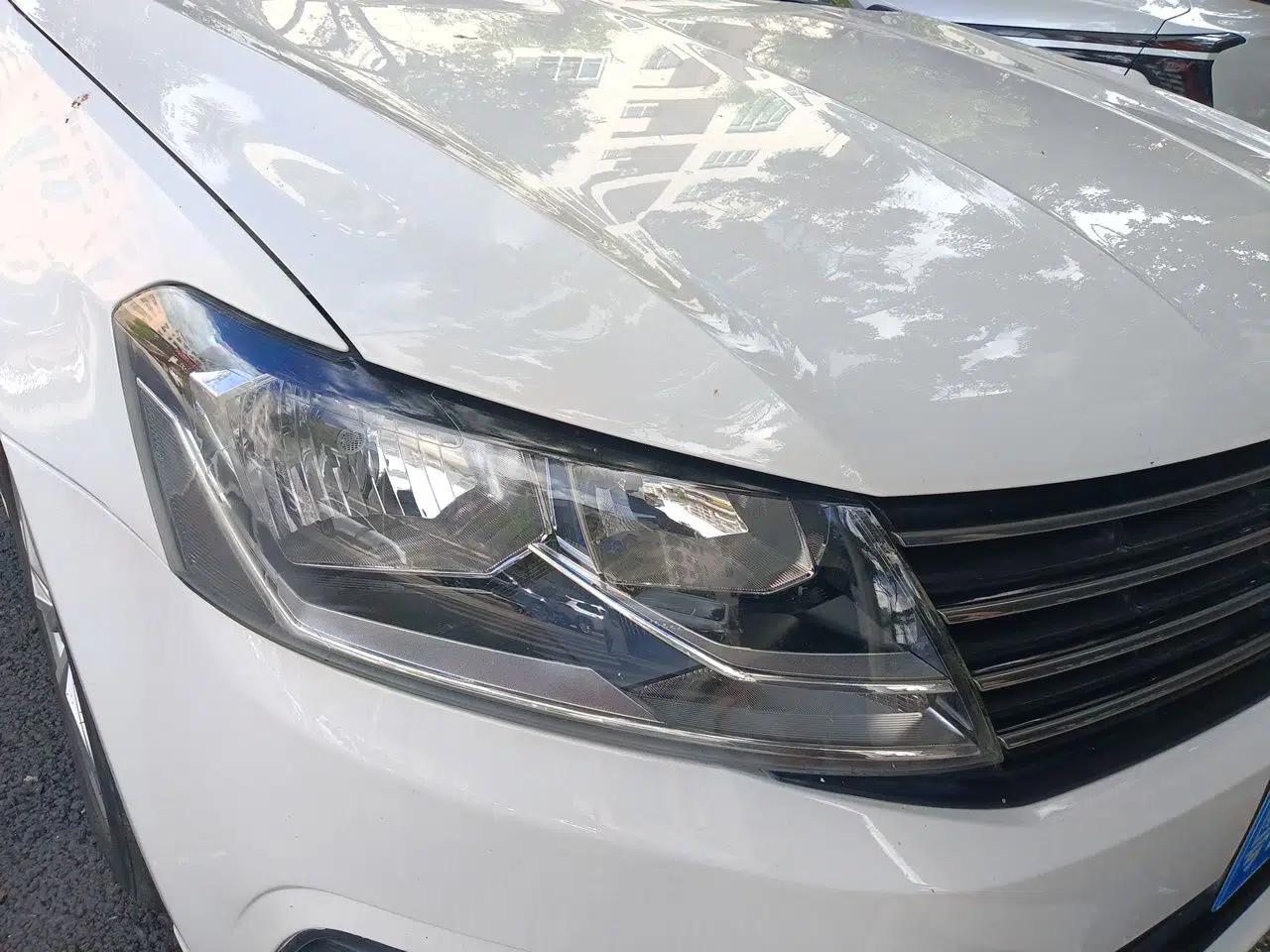 Volkswagen Lavida 2017 1.6L Automatic Fashion Edition — миниатюра 7