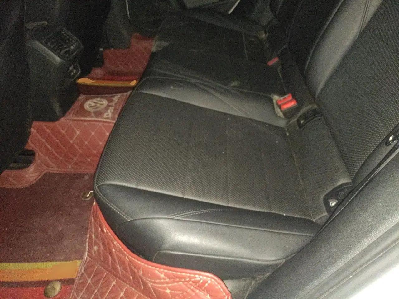 Volkswagen Lavida 2018 1.5L Automatic Fashion Edition China V Standard — миниатюра 17
