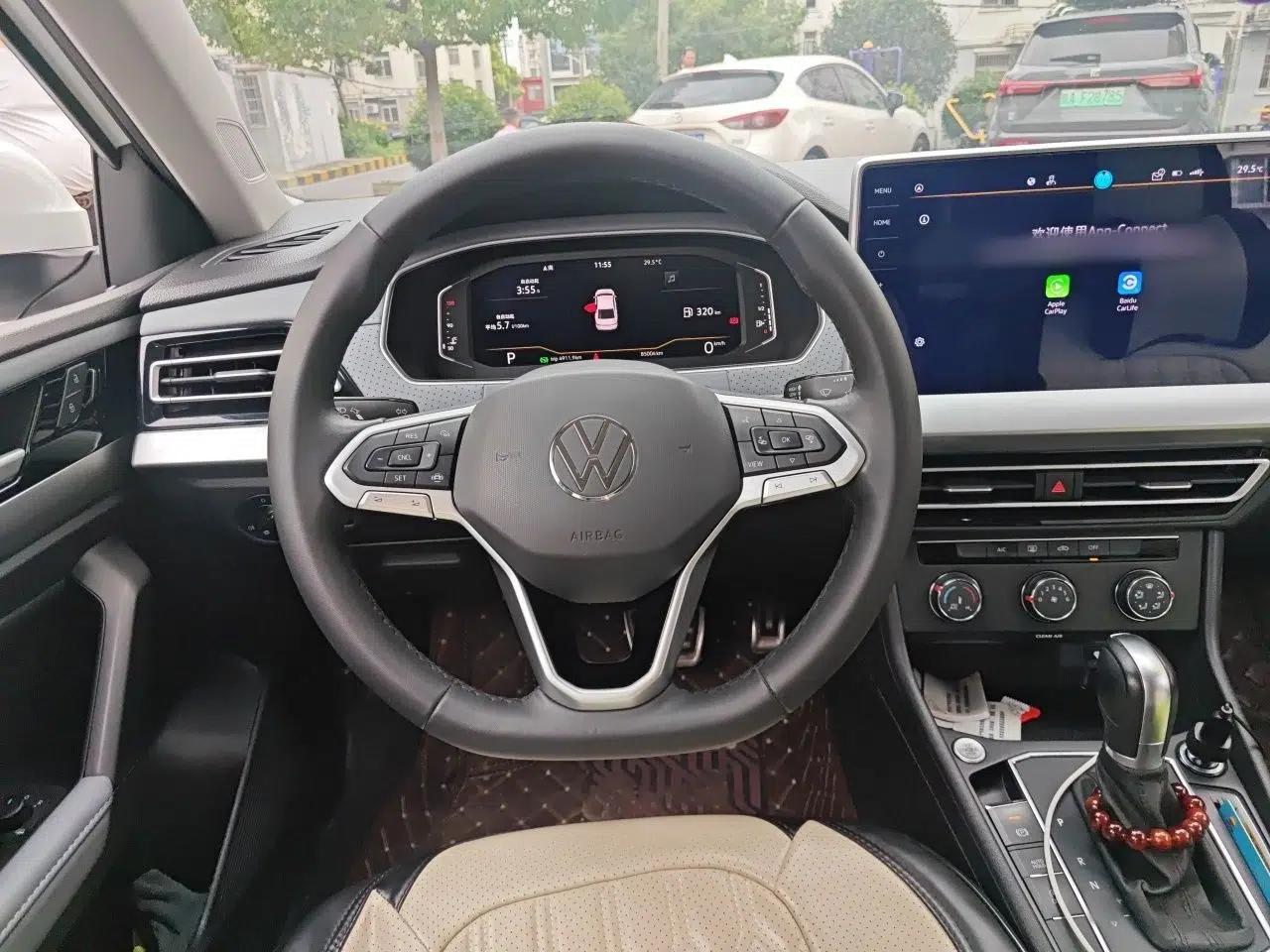 Volkswagen Lavida 2023 Revised Version 1.5L Automatic 5 Millionth Edition — миниатюра 10