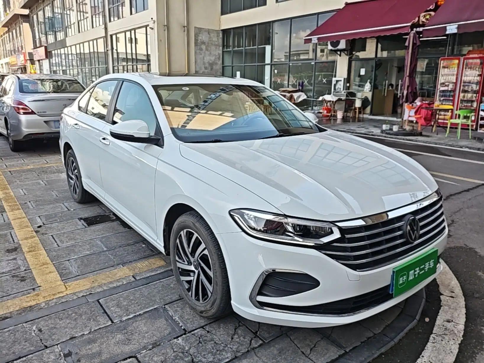 Volkswagen Lavida 2023 300TSI DSG Full-Comfort Edition — миниатюра 3
