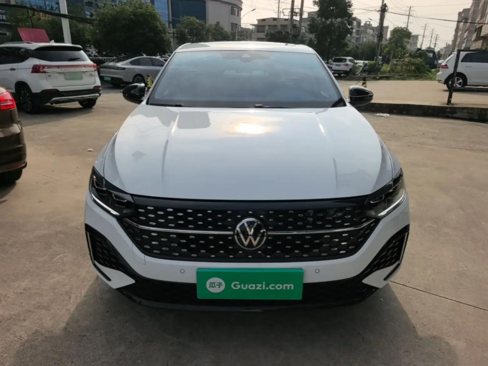Volkswagen Lavida 2024 300TSI DSG Starry Sky Leading Edition — миниатюра 2