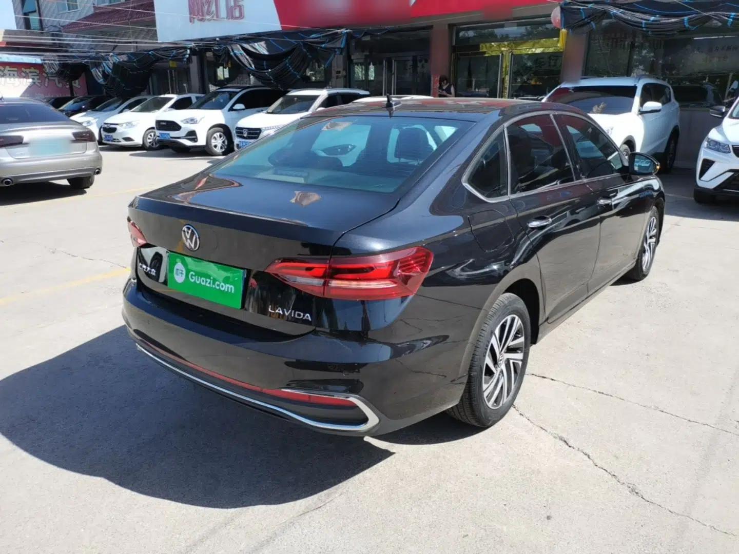 Volkswagen Lavida 2023 1.5L Automatic 5 Million Edition — миниатюра 6