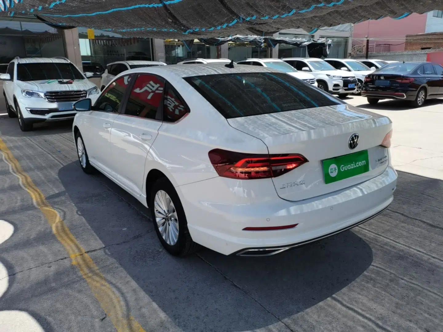 Volkswagen Lavida 2022 280TSI DSG Comfort Edition — миниатюра 4