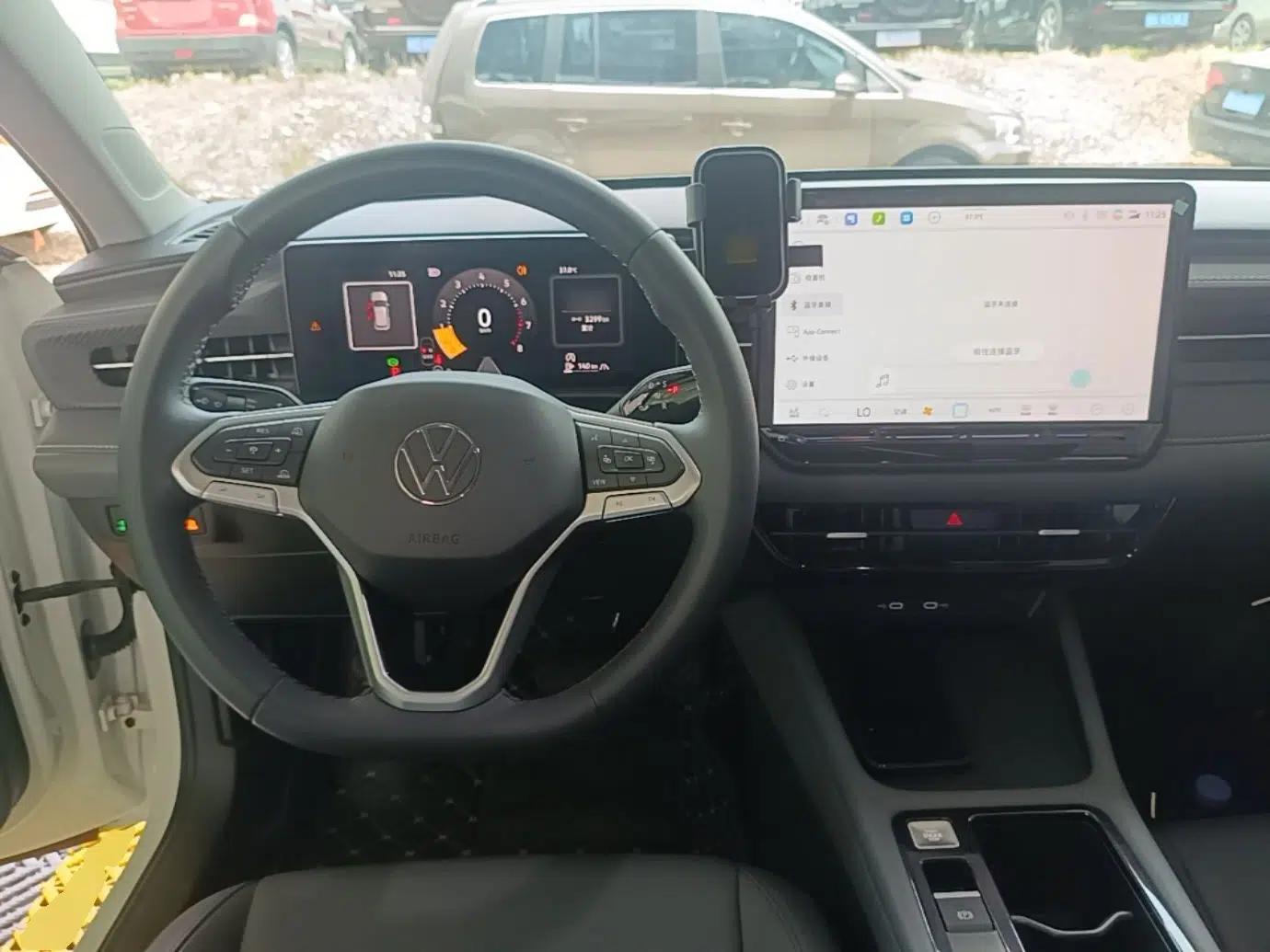 Volkswagen Lavida 2026 Pro 300TSI Starry Six Million Edition — миниатюра 12