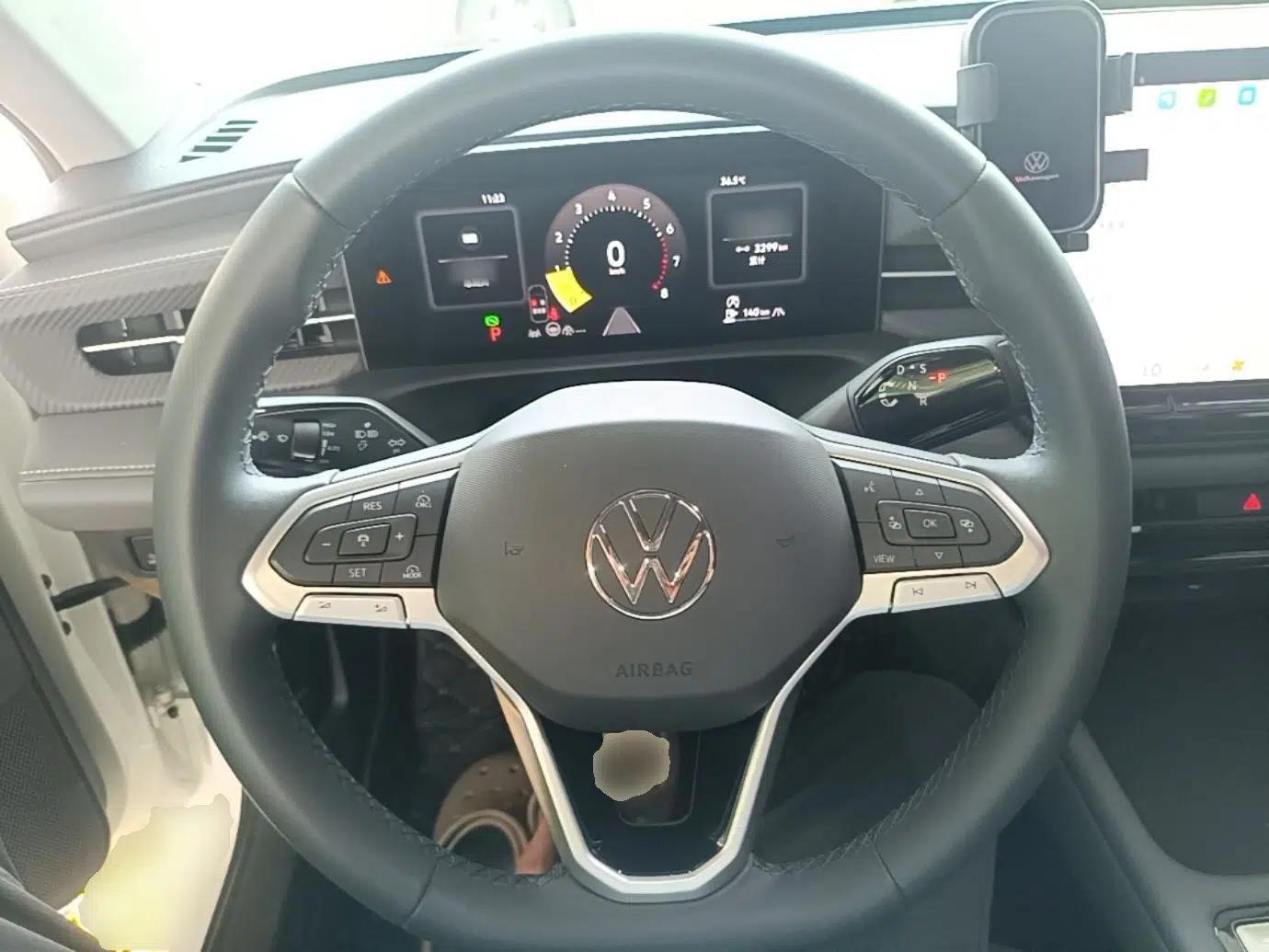 Volkswagen Lavida 2026 Pro 300TSI Starry Six Million Edition — миниатюра 13