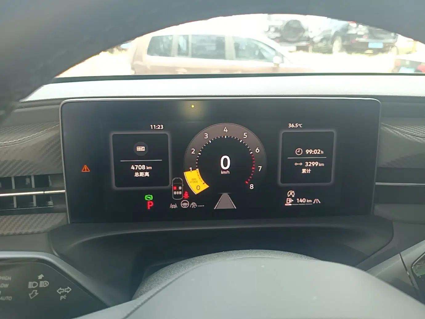Volkswagen Lavida 2026 Pro 300TSI Starry Six Million Edition — миниатюра 14