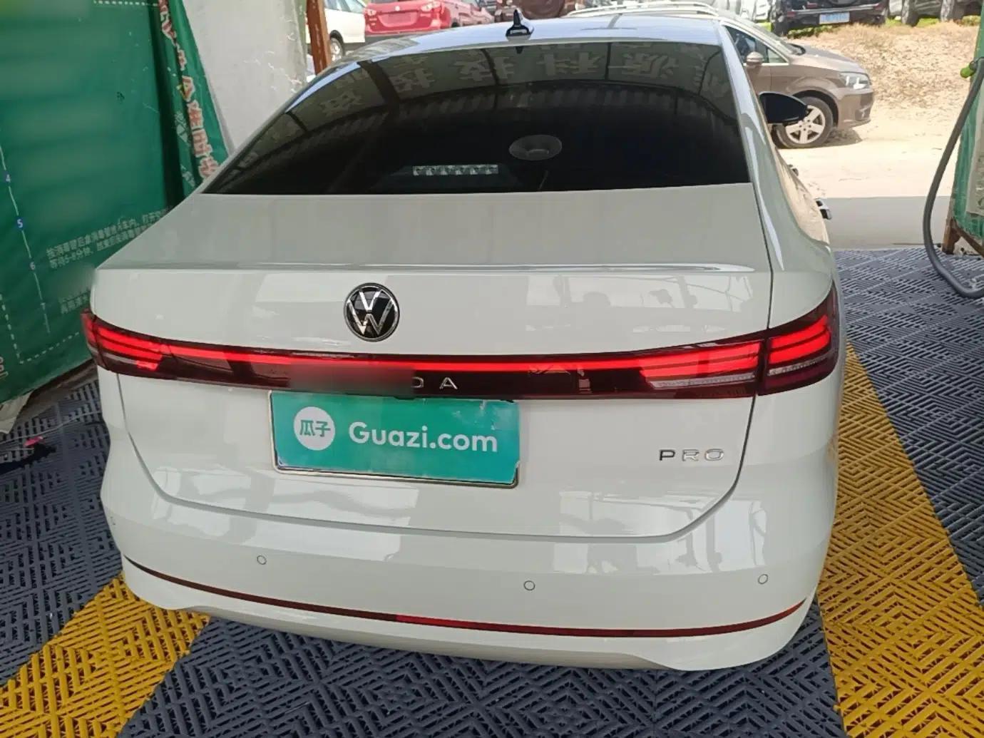 Volkswagen Lavida 2026 Pro 300TSI Starry Six Million Edition — миниатюра 5