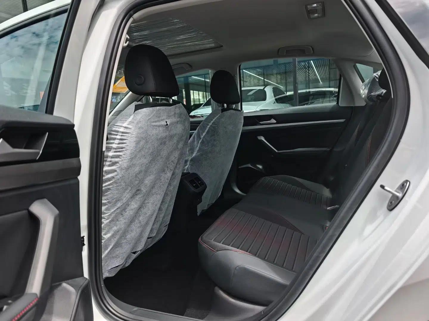 Volkswagen Lavida 2024 300TSI DSG Starry Sky Deluxe Edition — миниатюра 13