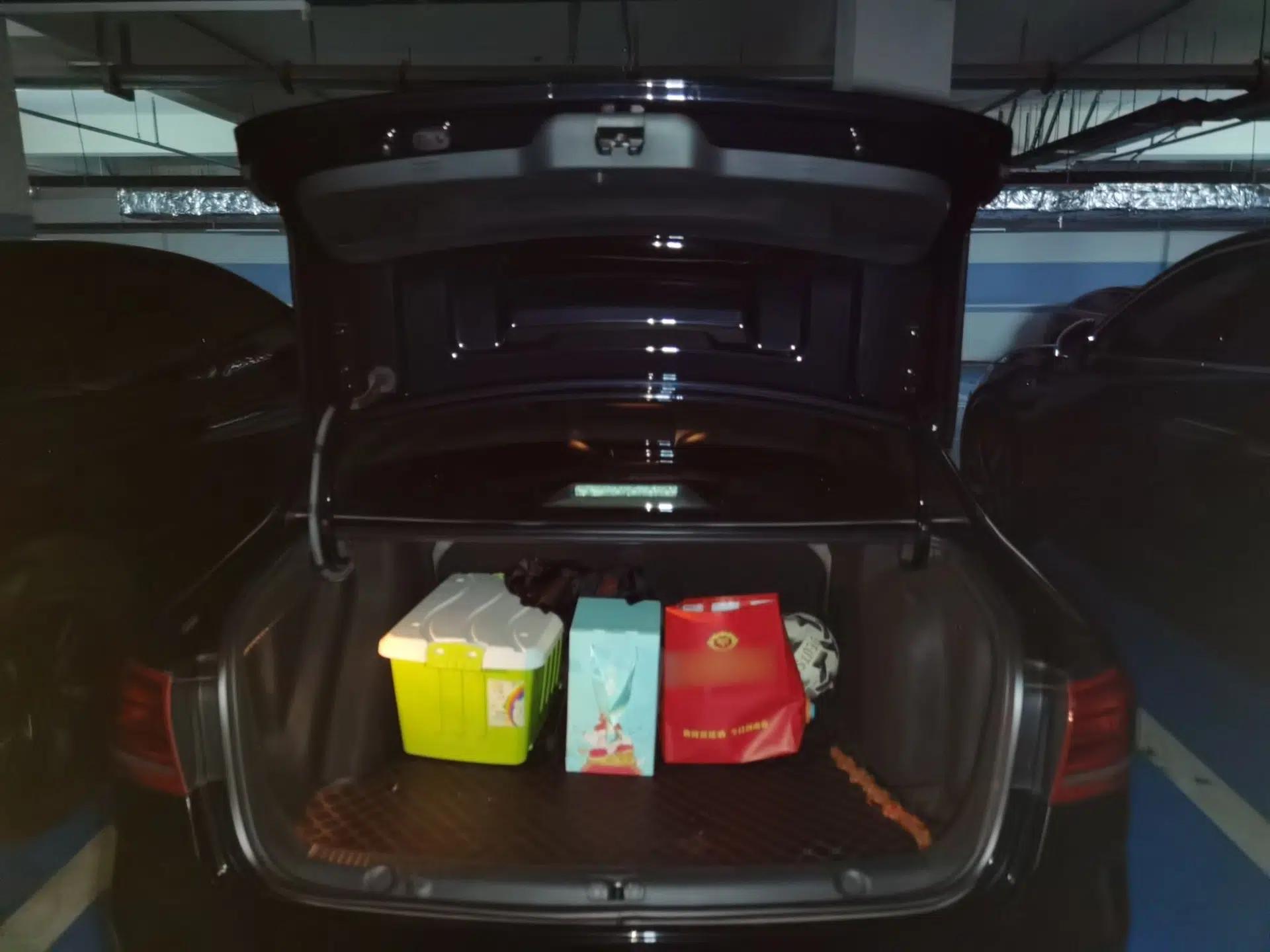 Volkswagen Lavida 2015 1.6L Automatic Fashion Edition — миниатюра 19