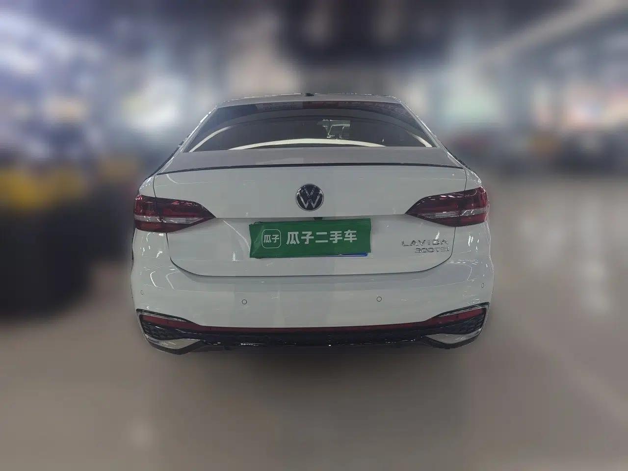 Volkswagen Lavida 2023 300TSI DSG Starry Sky Leading Edition — миниатюра 5