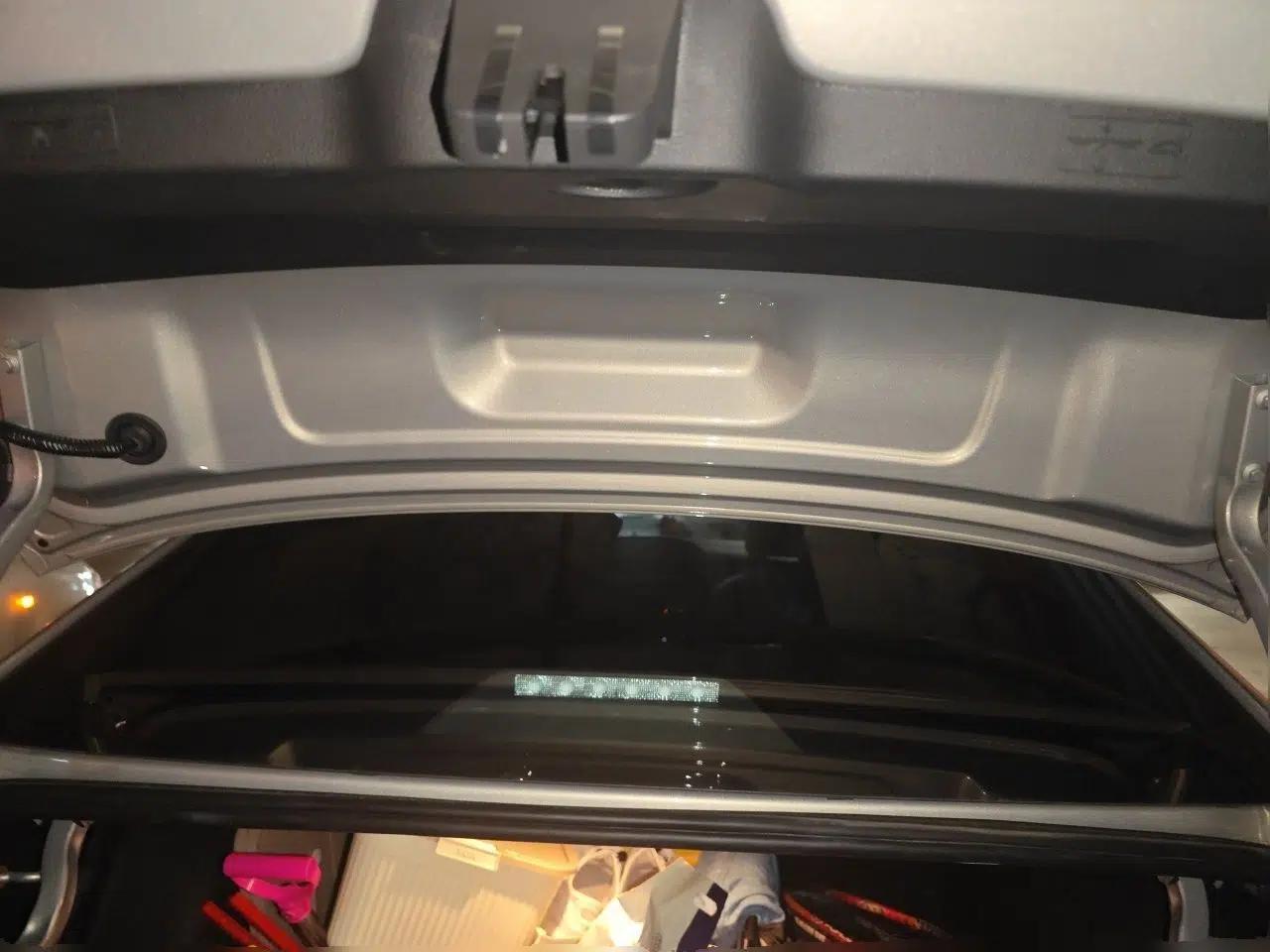 Volkswagen Lavida 2022 1.5L Automatic Comfort Edition — миниатюра 19