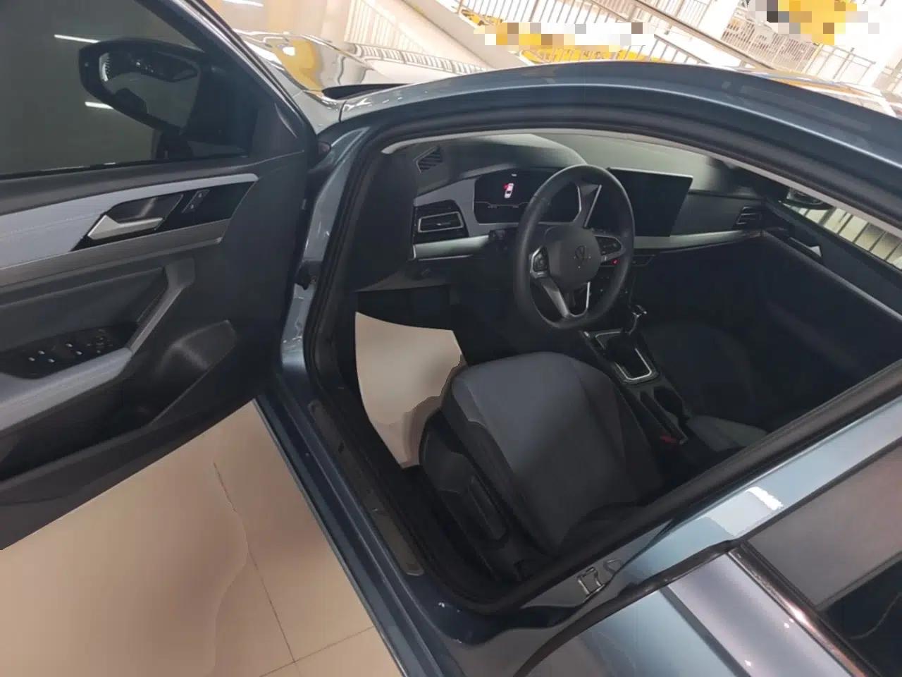 Volkswagen Lavida 2024 1.5L Automatic Starry Sky 5 Million Edition — миниатюра 25