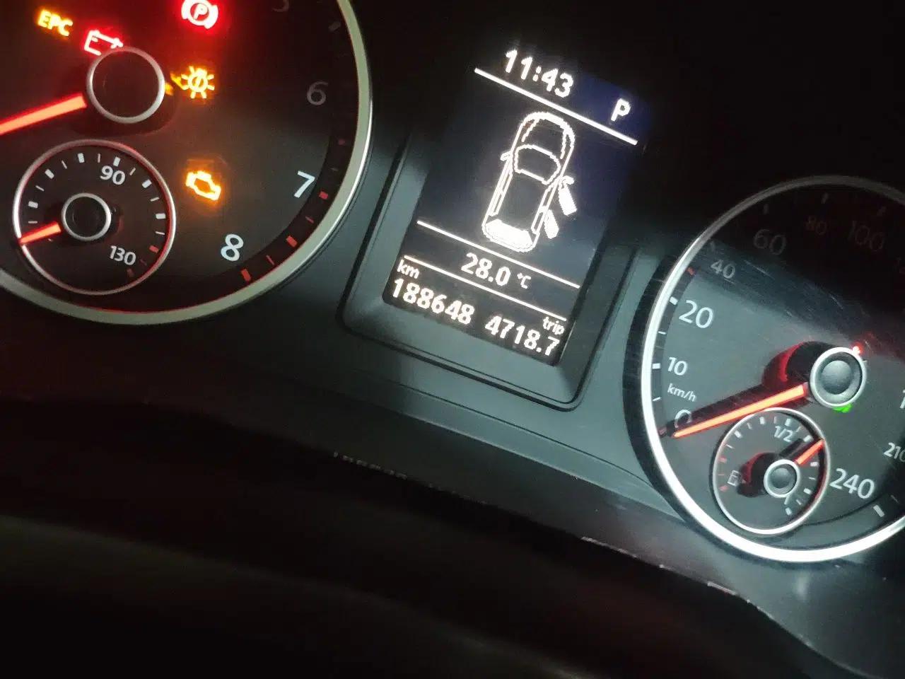 Volkswagen Tiguan 2012 1.8TSI Automatic Two-Wheel Drive Trend Edition — миниатюра 12