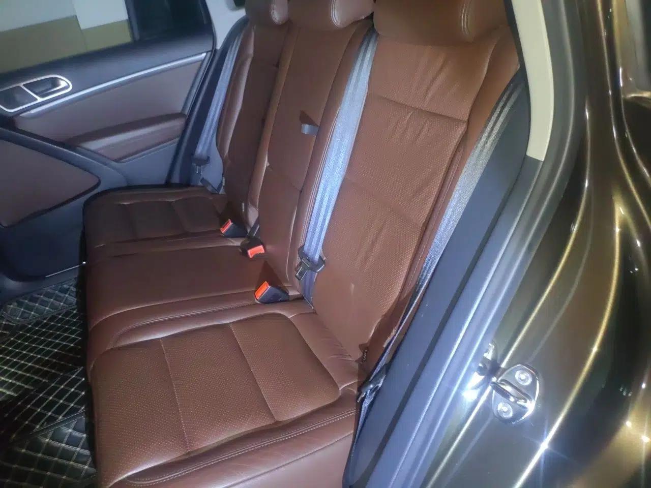 Volkswagen Tiguan 2015 1.8TSI Automatic Two-Wheel Drive Luxury Model — миниатюра 17