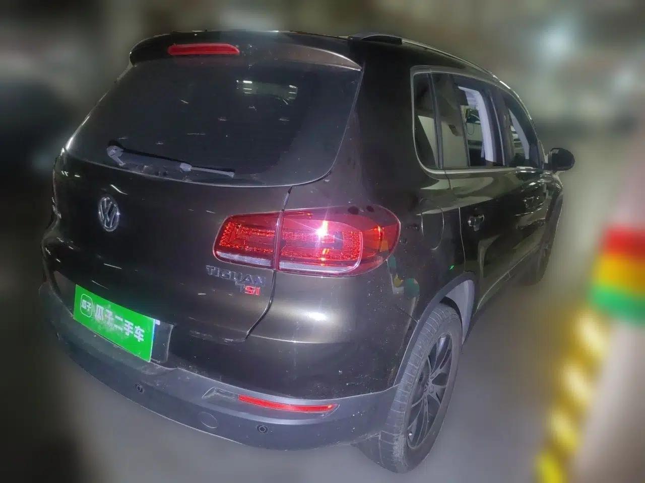 Volkswagen Tiguan 2015 1.8TSI Automatic Two-Wheel Drive Luxury Model — миниатюра 6