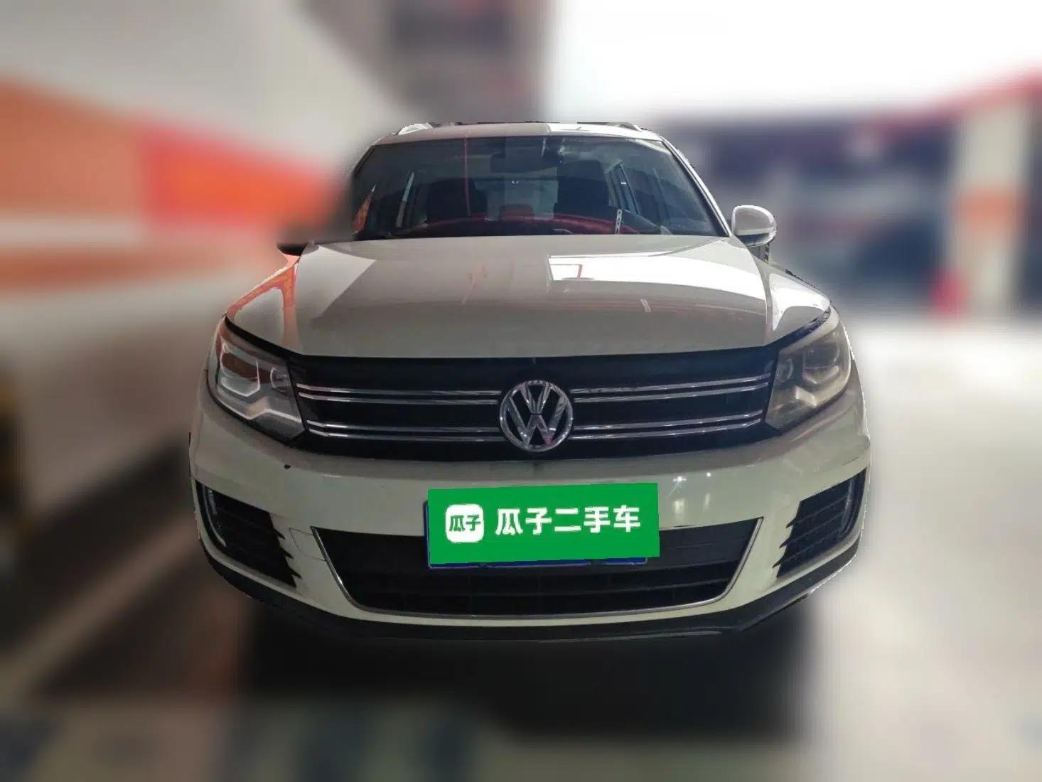 Volkswagen Tiguan 2013 1.8TSI Automatic Two-Wheel Drive Luxury Model — миниатюра 2