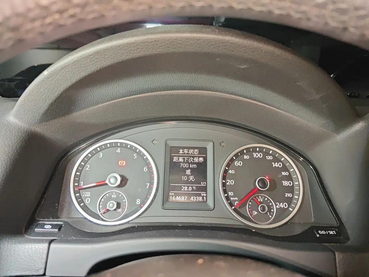 Volkswagen Tiguan 2012 1.8TSI Automatic All-Wheel Drive Elite Edition — миниатюра 11