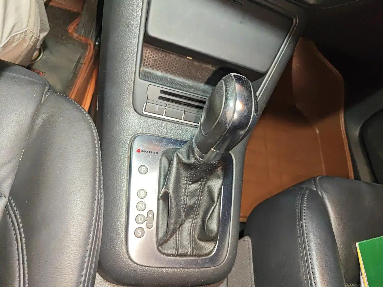 Volkswagen Tiguan 2012 1.8TSI Automatic All-Wheel Drive Elite Edition — миниатюра 14