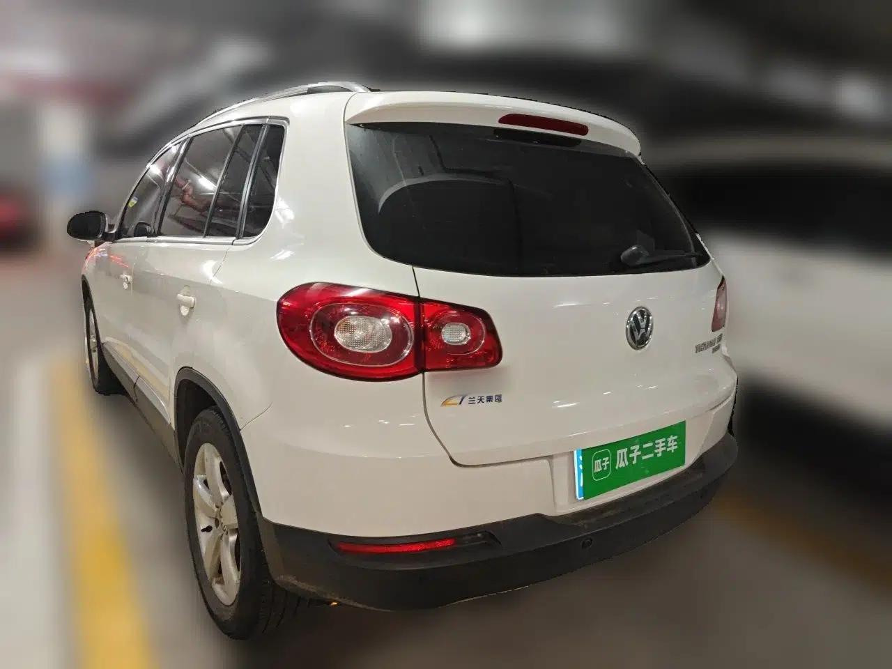 Volkswagen Tiguan 2012 1.8TSI Automatic All-Wheel Drive Elite Edition — миниатюра 4