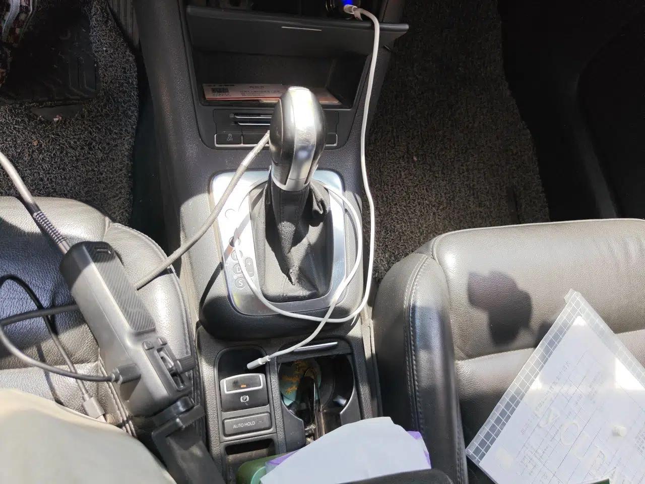 Volkswagen Tiguan 2012 1.8TSI Automatic Two-Wheel Drive Trend Edition — миниатюра 14