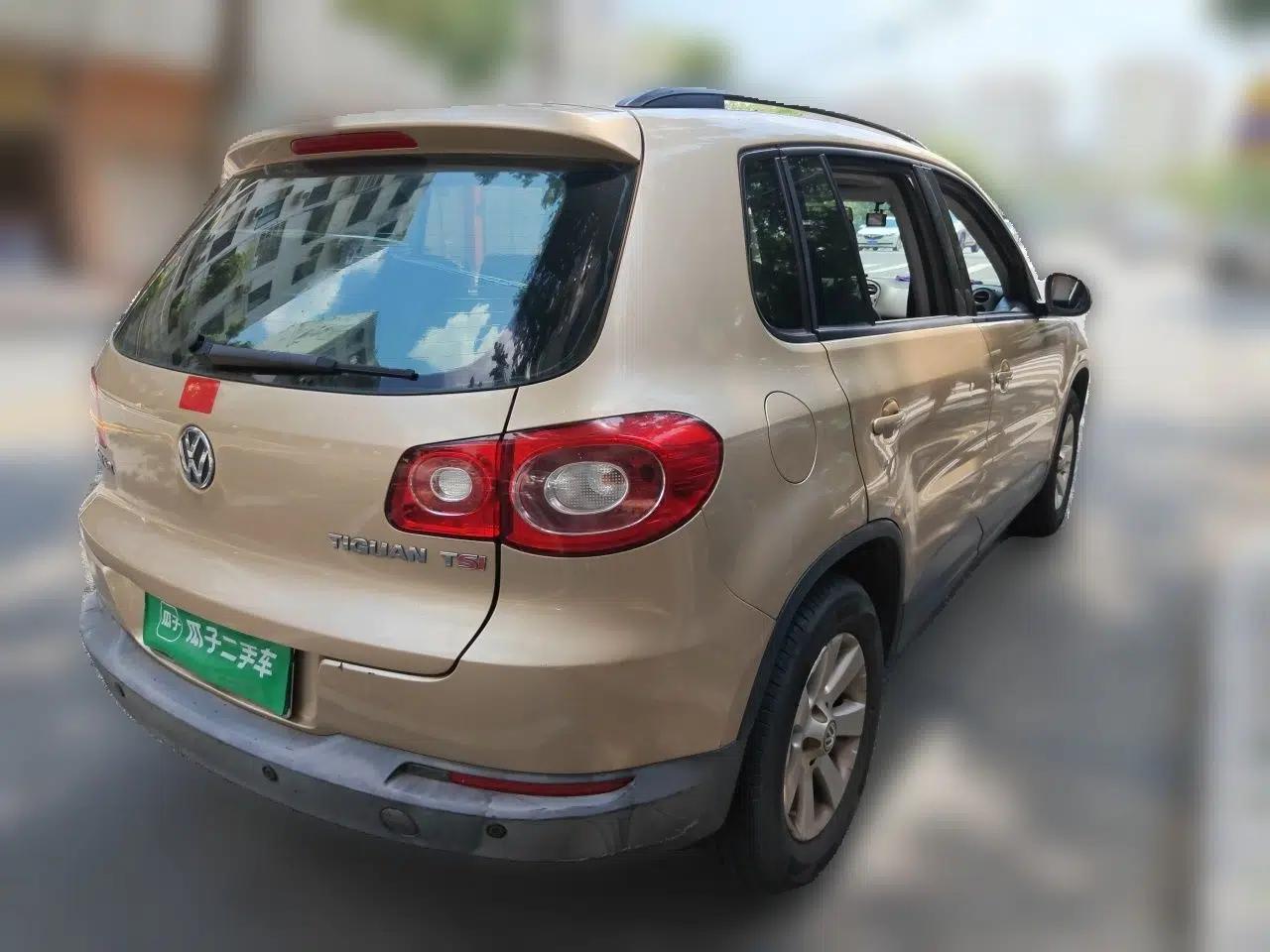 Volkswagen Tiguan 2012 1.8TSI Automatic Two-Wheel Drive Trend Edition — миниатюра 6