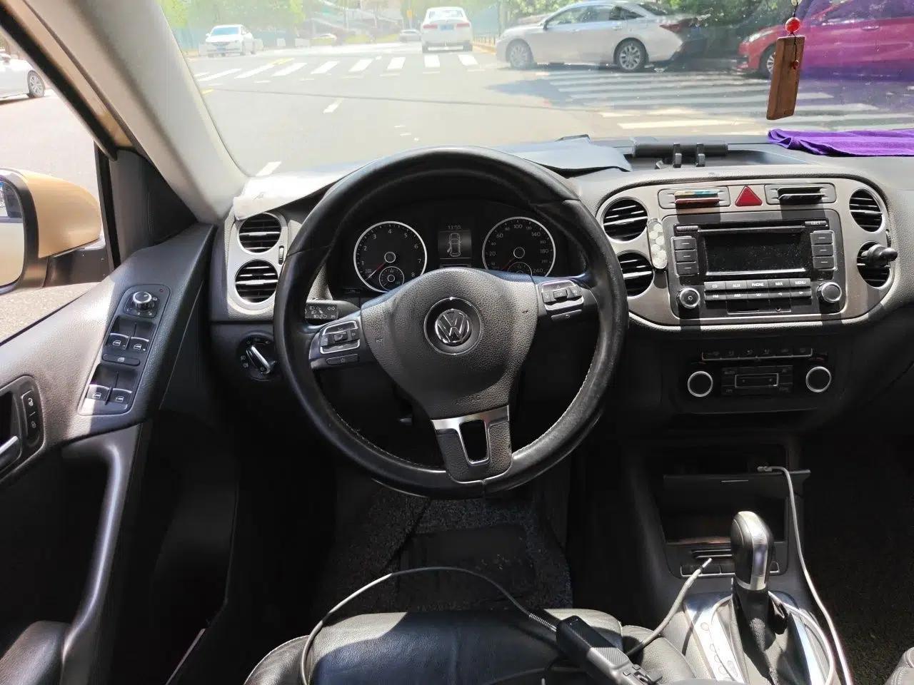 Volkswagen Tiguan 2012 1.8TSI Automatic Two-Wheel Drive Trend Edition — миниатюра 10