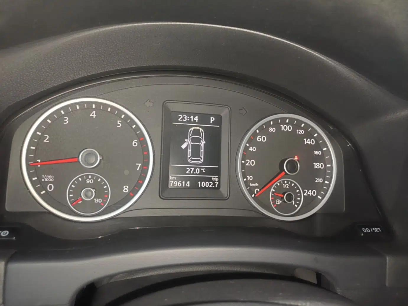 Volkswagen Tiguan 2015 1.8TSI Automatic Two-Wheel Drive Comfort Edition — миниатюра 19