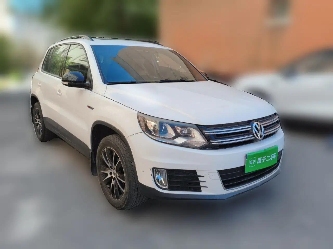 Volkswagen Tiguan 2015 1.8TSI Automatic Two-Wheel Drive Luxury Model — миниатюра 3