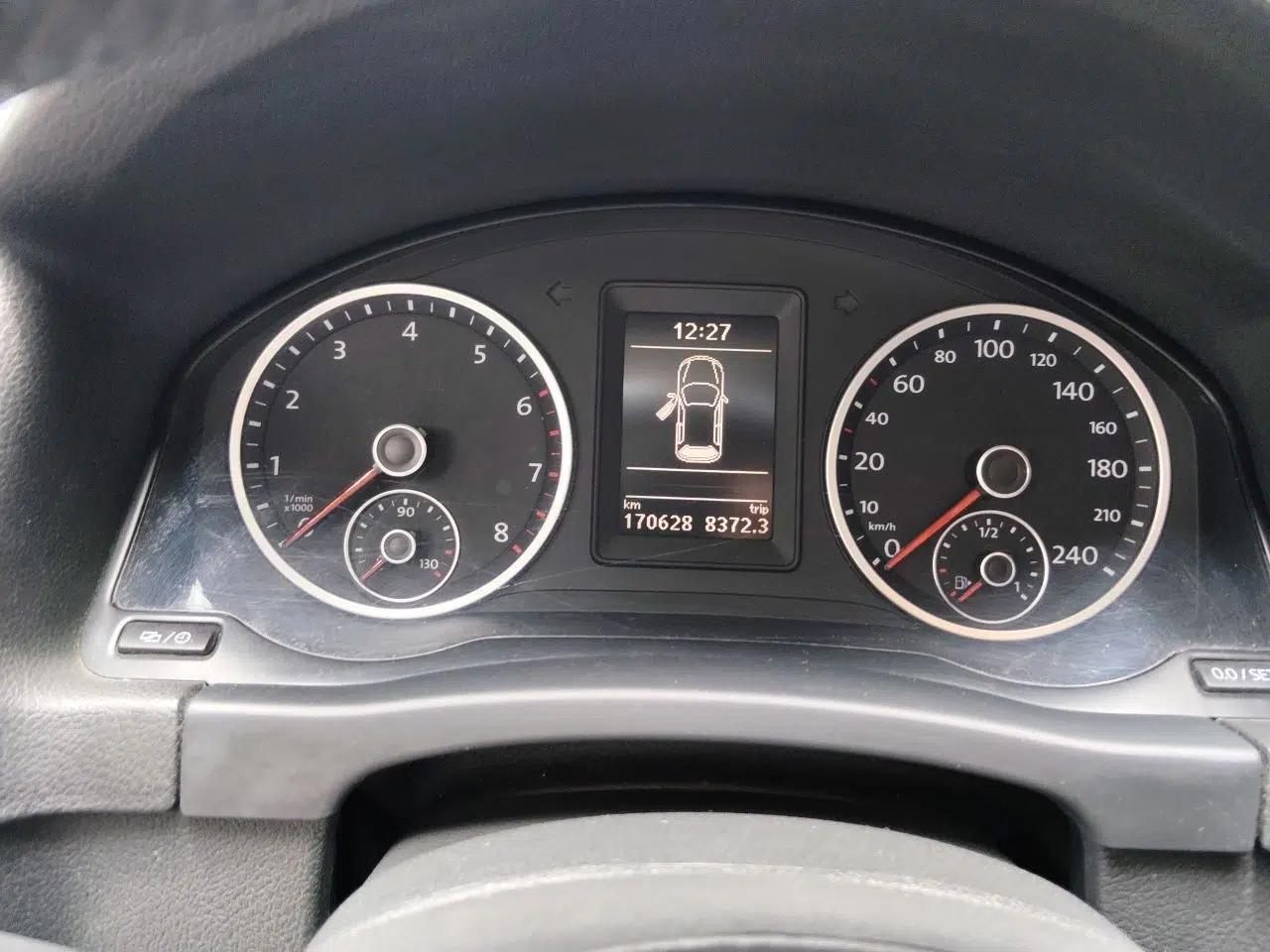 Volkswagen Tiguan 2013 1.8 TSI Automatic Two-Wheel Drive Comfort Edition — миниатюра 11