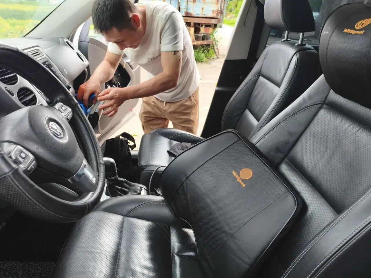 Volkswagen Tiguan 2015 1.8TSI Automatic All-Wheel-Drive Luxury Model — миниатюра 15